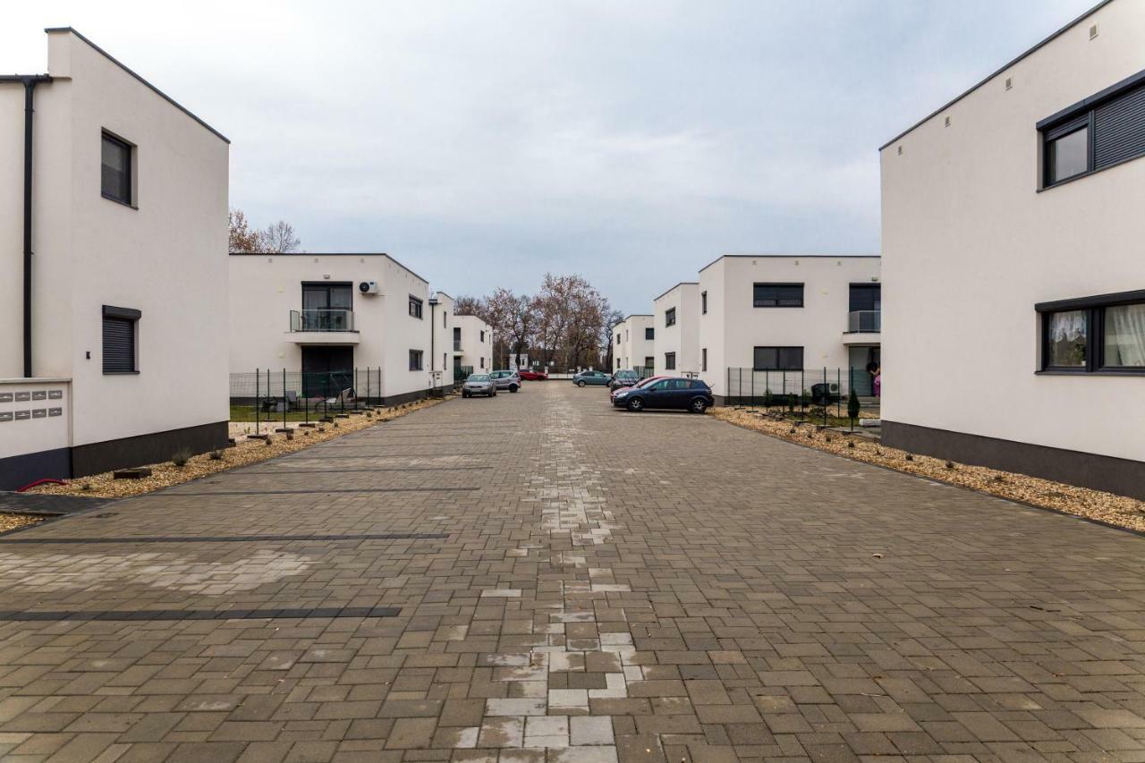 Defne Apartman デブレツェン エクステリア 写真